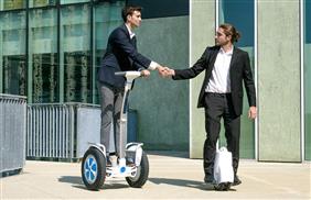 Airwheel S5 self balance electric scooter.
