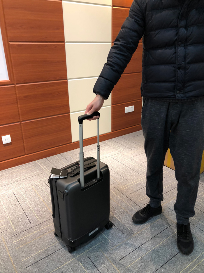 Airwheel rideable Luggage