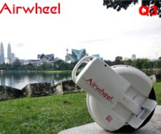 이 상황에서 Airwheel 자체 균형 전기 스쿠터 사회 도시 거주자를 위한 더 나은 하 고 건강 한 여행 모드를 만들 수 있도록 노력 하.