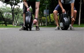 Airwheel Q3 mobile unicycle