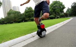 Airwheel Q1 self balancing electric scooter