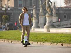 Airwheel Q6 two wheel self balance scooter