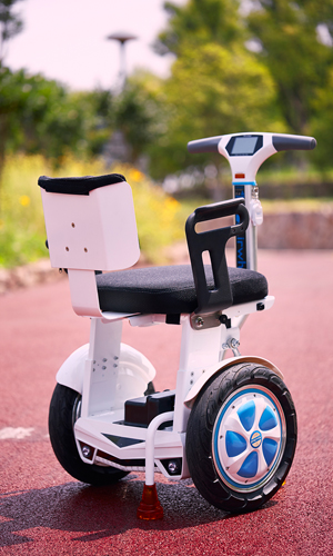 Airwheel A6T wheelchair with handlebar