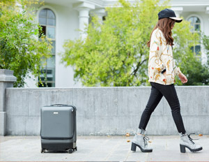 Airwheel SR5 luggage