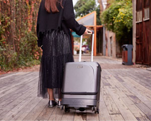 Airwheel SR5 self-following luggage